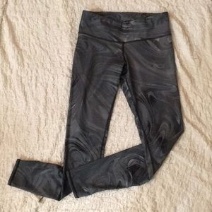 Gray Alo leggings